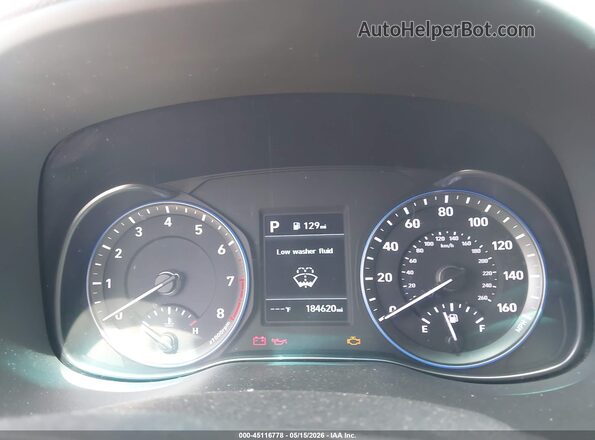 KM8K12AA8LU483996 2020 HYUNDAI KONA Red Vista de los asientos traseros