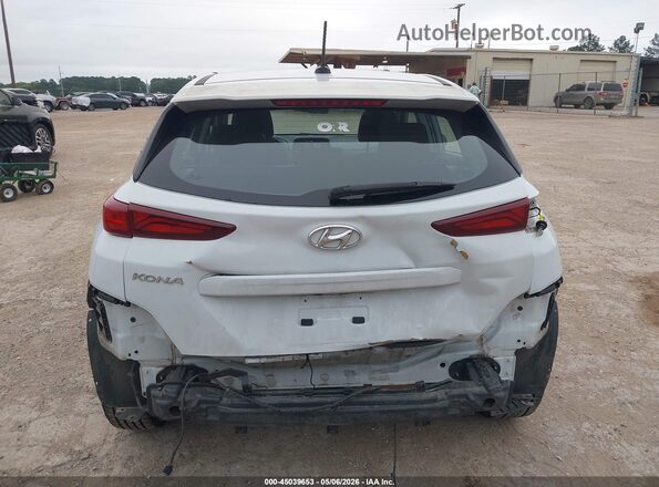 KM8K12AA9MU650142 2021 HYUNDAI KONA Белый Вид спереди
