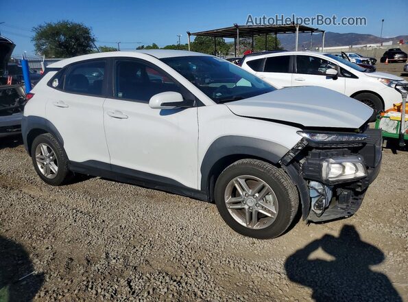 KM8K1CAA3LU483040 2020 HYUNDAI KONA Белый Передняя правая четверть