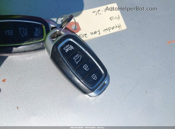 KM8K22AA1LU519752 2020 HYUNDAI KONA Черный Вид панели приборов