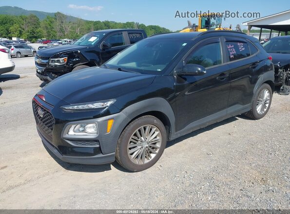 KM8K22AA1LU519752 2020 HYUNDAI KONA Черный Передняя левая четверть
