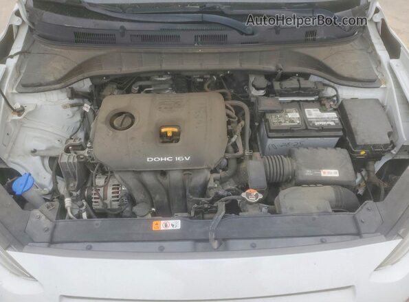 KM8K22AAXMU613775 2021 HYUNDAI KONA White Շարժիչի բաժամունքի տեսք