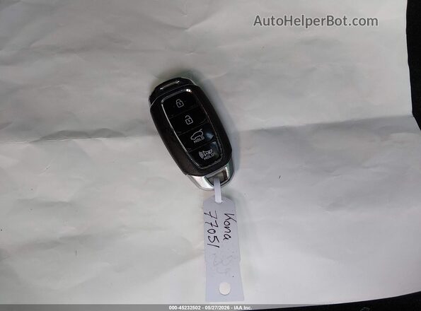 KM8K2CAA0JU154564 2018 HYUNDAI KONA Серый Вид панели приборов