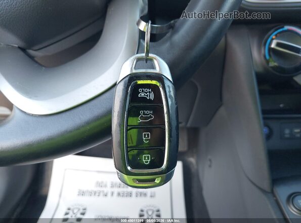 KM8K2CAA2MU598906 2021 HYUNDAI KONA Black Vista del salpicadero