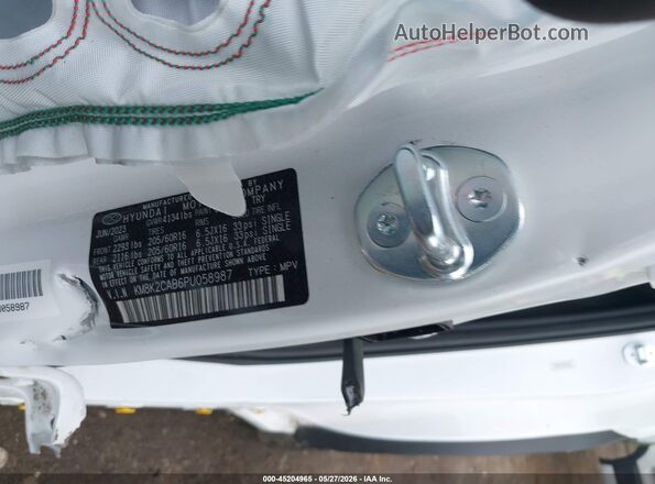 KM8K2CAB6PU058987 2023 HYUNDAI KONA White ძრავის განყოფილების ხედი