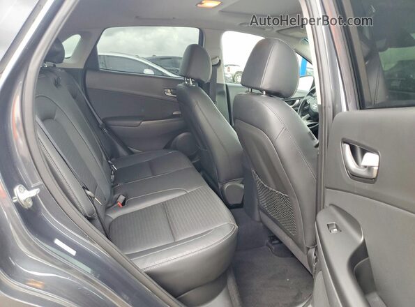KM8K33A52LU457638 2020 HYUNDAI KONA Gray Rear seats view