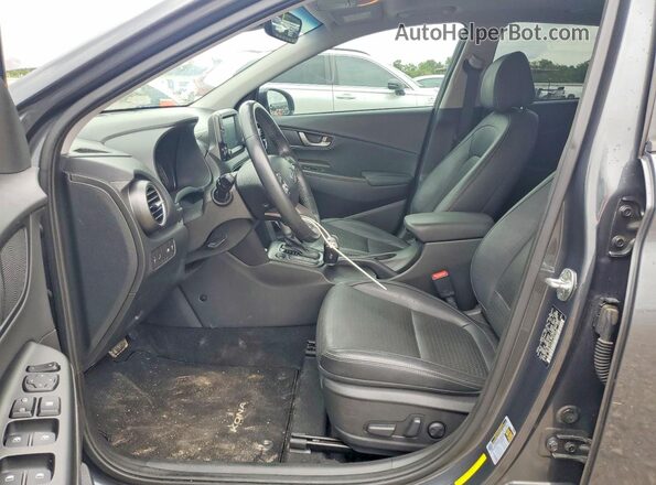 KM8K33A52LU457638 2020 HYUNDAI KONA Gray Front interior view