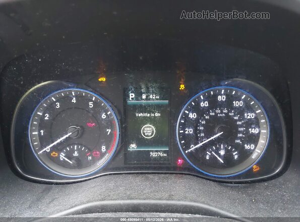 KM8K3CA50MU667334 2021 HYUNDAI KONA Black Widok tylnych siedzeń