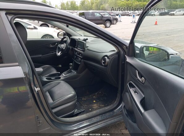 KM8K3CA5XMU733498 2021 HYUNDAI KONA Серый Вид салона спереди