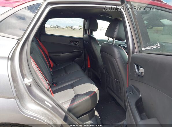 KM8K5CA58KU319675 2019 HYUNDAI KONA Gray Widok naklejki z numerem VIN