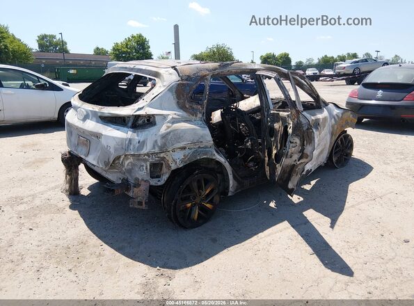 KM8K5CA58LU476009 2020 HYUNDAI KONA Черный Задняя правая четверть