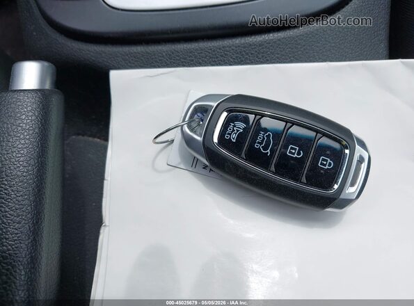 KM8K62AA6KU366756 2019 HYUNDAI KONA Серый Вид панели приборов