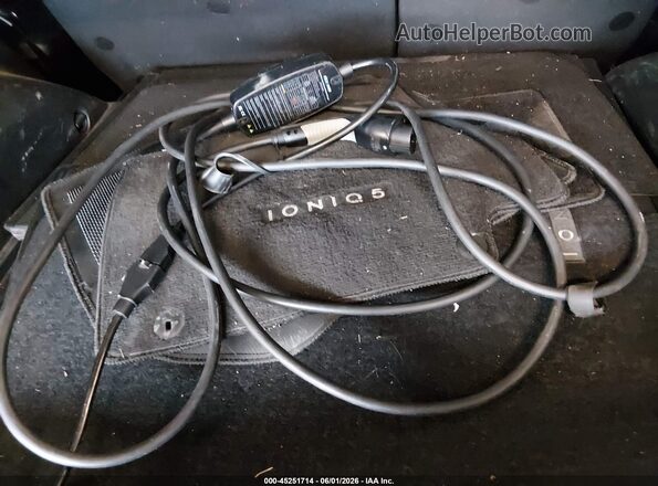 KM8KM4AE6NU081127 2022 HYUNDAI IONIQ 5 Gray 