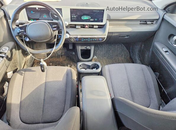 KM8KNDDF5RU323641 2024 HYUNDAI IONIQ Blue Dashboard view