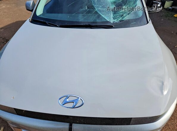 KM8KRDAF4NU098664 2022 HYUNDAI IONIQ Silver Vista interior trasera