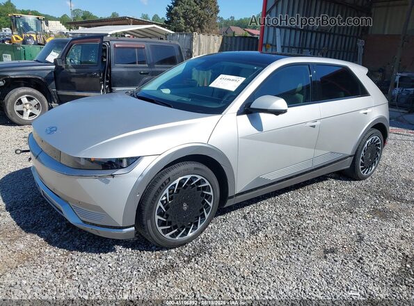 KM8KRDDF7RU241933 2024 HYUNDAI IONIQ 5 Silver Przód lewy