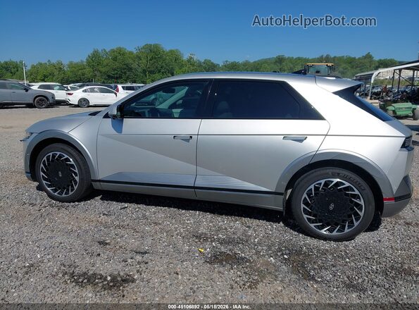 KM8KRDDF7RU241933 2024 HYUNDAI IONIQ 5 Silver Widok wnętrza 360 stopni