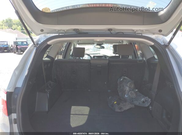KM8SMDHF5GU162718 2016 HYUNDAI SANTA FE Silver 