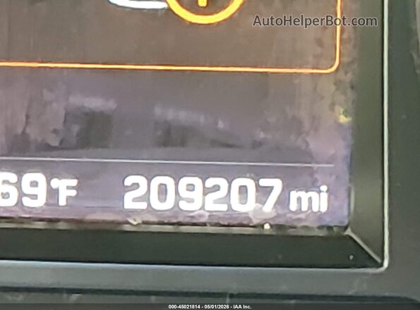 KM8SR4HF3HU195347 2017 HYUNDAI SANTA FE Silver 
