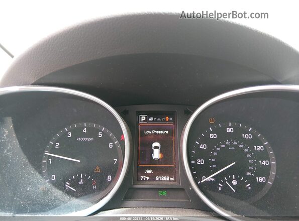 KM8SRDHF5HU228610 2017 HYUNDAI SANTA FE Silver უკანა სავარძლების ხედი