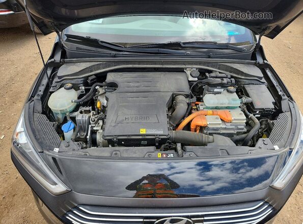 KMHC05LC0JU072208 2018 HYUNDAI IONIQ Черный Вид задней части салона