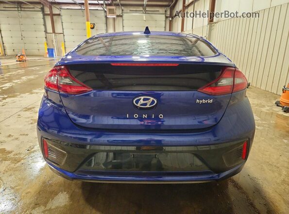 KMHC05LC7KU110535 2019 HYUNDAI IONIQ Blue Widok z tyłu