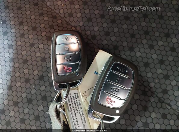 KMHC65LC0JU076290 2018 HYUNDAI IONIQ HYBRID White წინა პანელის ხედი