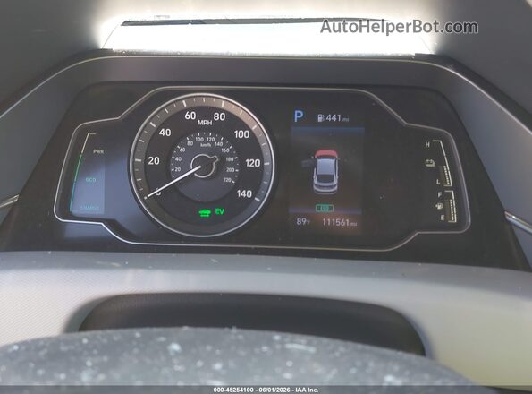 KMHC65LC1LU186428 2020 HYUNDAI IONIQ HYBRID White Հետևի նստատեղերի տեսք