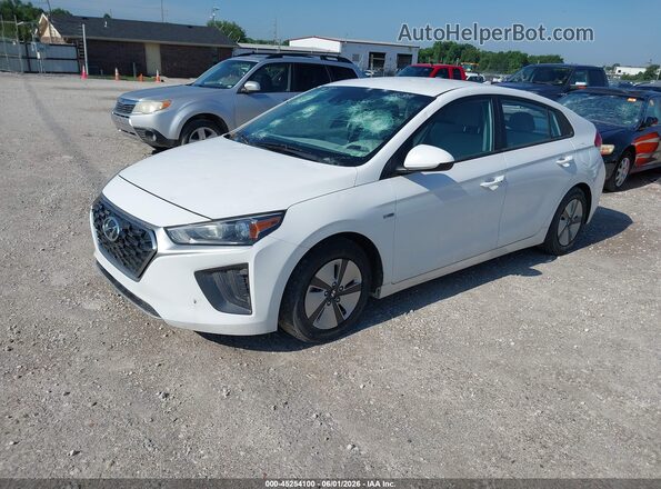 KMHC65LC1LU186428 2020 HYUNDAI IONIQ HYBRID White Առջևի ձախ երեք քառորդ տեսարան