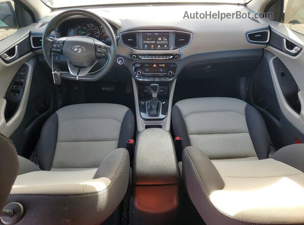 KMHC65LC2HU024573 2017 HYUNDAI IONIQ Charcoal Widok deski rozdzielczej