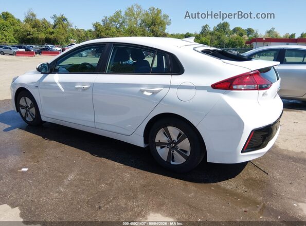 KMHC65LC4JU082688 2018 HYUNDAI IONIQ HYBRID White 