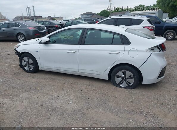 KMHC65LC4JU099569 2018 HYUNDAI IONIQ HYBRID White 