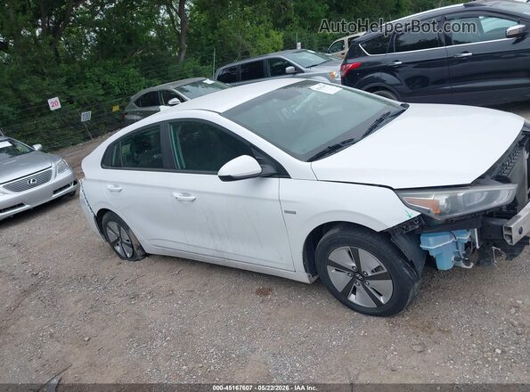 KMHC65LC4JU099569 2018 HYUNDAI IONIQ HYBRID White Widok wnętrza 360 stopni