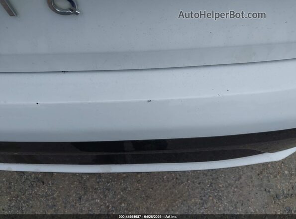 KMHC65LC6JU076214 2018 HYUNDAI IONIQ HYBRID Белый Вид спереди