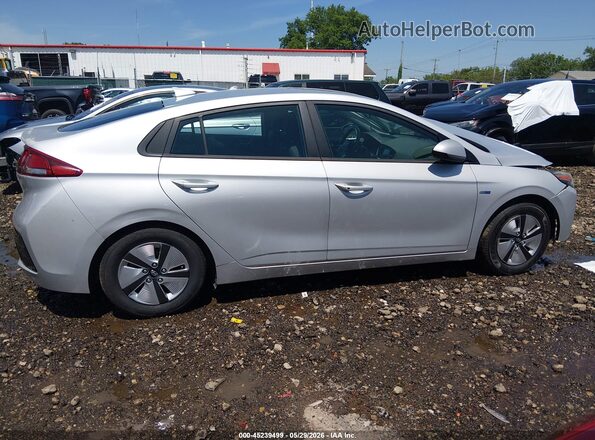 KMHC65LC6KU149440 2019 HYUNDAI IONIQ HYBRID Silver 