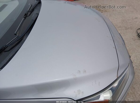 KMHC65LC6LU229371 2020 HYUNDAI IONIQ HYBRID Silver Widok z przodu