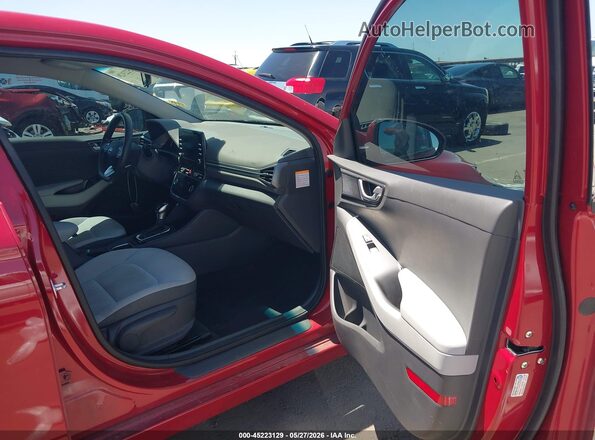 KMHC65LC6NU274930 2022 HYUNDAI IONIQ HYBRID Red Widok wnętrza z przodu