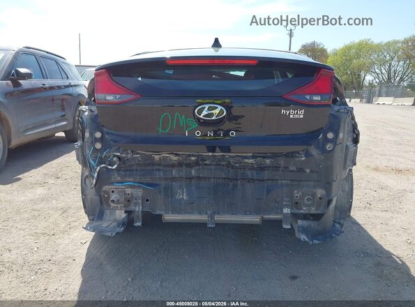 KMHC65LC7JU062371 2018 HYUNDAI IONIQ HYBRID Black Вид спереду