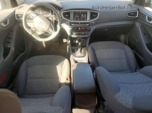 KMHC65LC7JU075315 2018 HYUNDAI IONIQ Gray Widok deski rozdzielczej