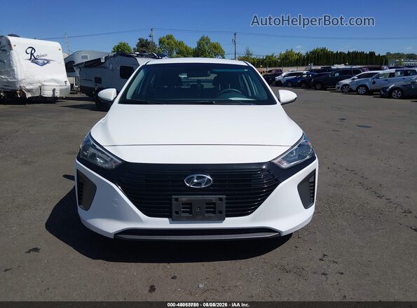 KMHC65LC8JU100285 2018 HYUNDAI IONIQ HYBRID White Widok zestawu wskaźników