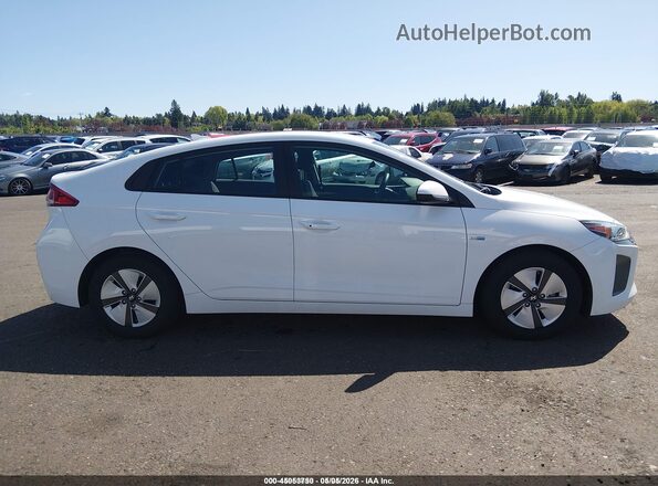 KMHC65LC8JU100285 2018 HYUNDAI IONIQ HYBRID White Widok wnętrza z tyłu