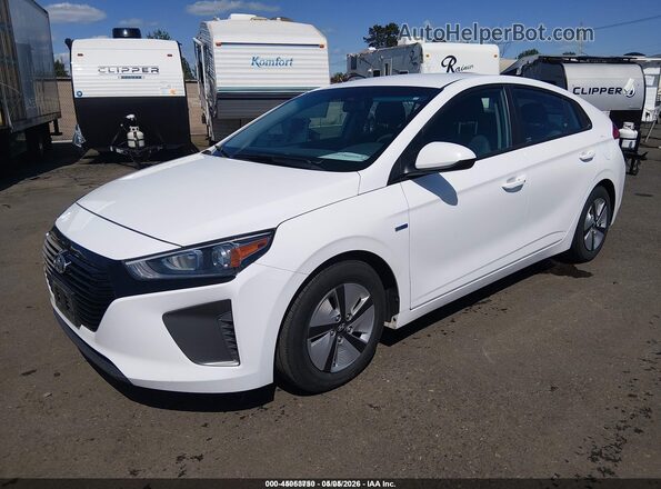 KMHC65LC8JU100285 2018 HYUNDAI IONIQ HYBRID White Przód lewy