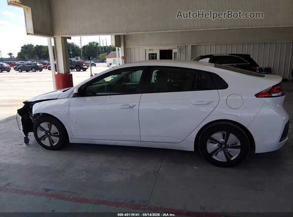 KMHC65LCXMU257837 2021 HYUNDAI IONIQ HYBRID White 