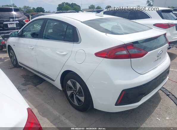 KMHC75LC4HU027519 2017 HYUNDAI IONIQ HYBRID White 