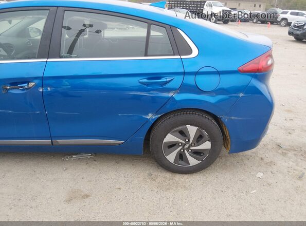 KMHC75LC8JU102454 2018 HYUNDAI IONIQ HYBRID Blue Widok z przodu