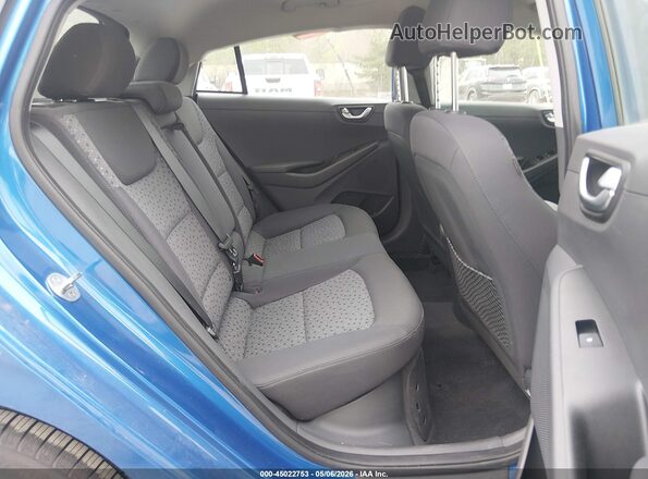 KMHC75LC8JU102454 2018 HYUNDAI IONIQ HYBRID Blue Widok naklejki z numerem VIN