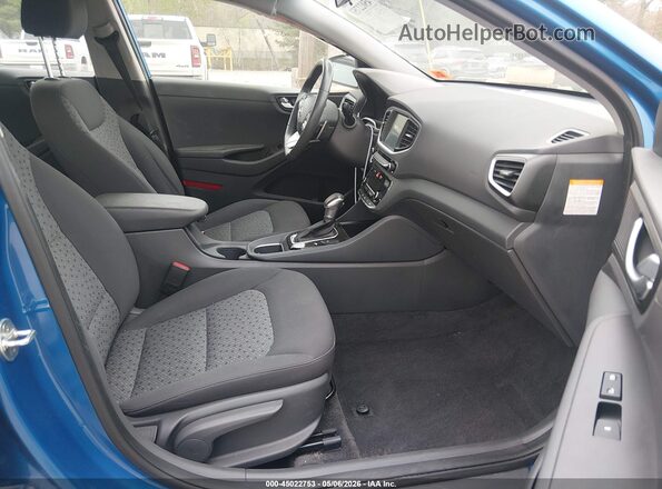 KMHC75LC8JU102454 2018 HYUNDAI IONIQ HYBRID Blue Widok wnętrza z przodu