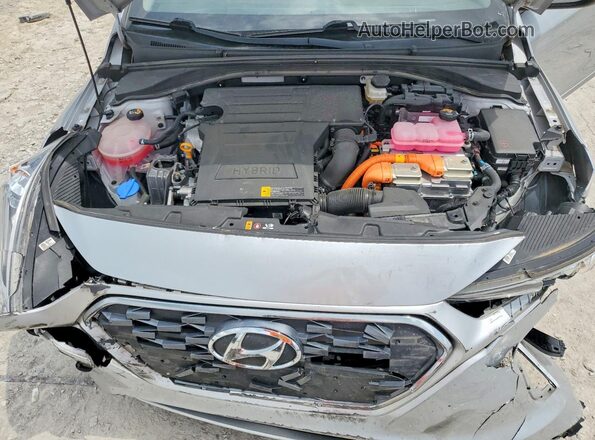 KMHC75LC8NU278927 2022 HYUNDAI IONIQ Silver უკანა სალონის ხედი