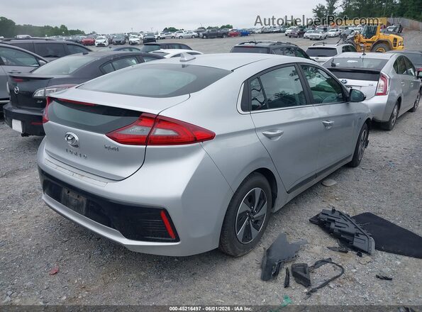 KMHC75LC9JU073949 2018 HYUNDAI IONIQ HYBRID Silver Задня права чверть