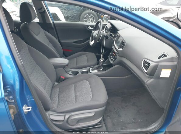 KMHC75LC9JU100034 2018 HYUNDAI IONIQ HYBRID Blue Widok wnętrza z przodu